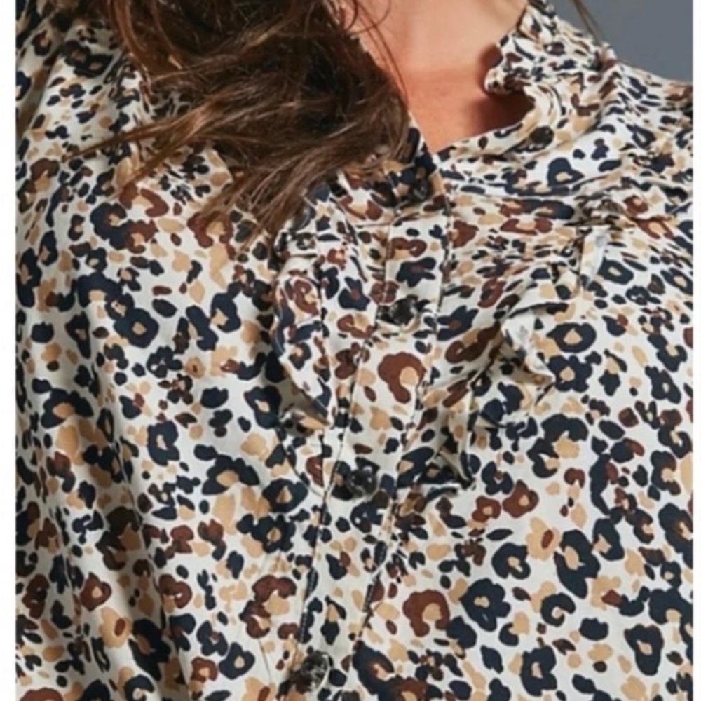 ANTHROPOLOGIE Maeve Katia Ruffled Button Down Blouse Leopard Print Size 10